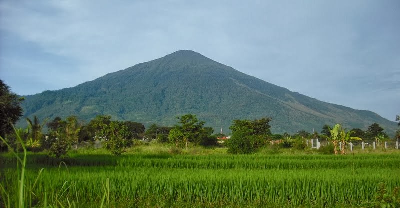 Cerita Misteri Gunung Ciremai - Page 4  KASKUS
