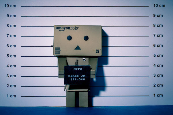 27 kisah si imut Boneka Danbo