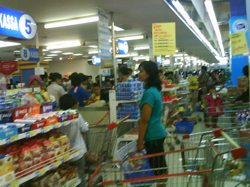 Ini Dia Trik Supermarket / Hypermarket Biar Agan Belanja Banyak....