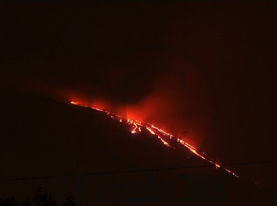 Keindahan erupsi gunung berapi &#91;cekidot gan!!&#93;&#91;++Pic,++Video&#93;