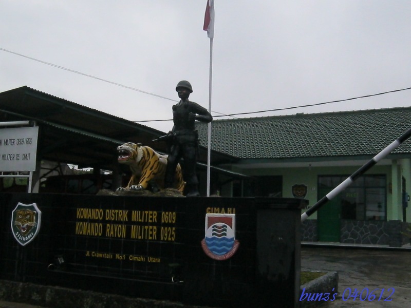 Warga Jawa Barat, Masuk!!!! &#91;Patung Siliwangi&#93;