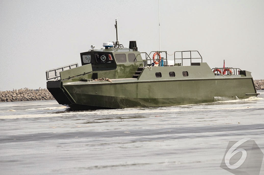 Korem 152 Ternate Terima Kapal Cepat KMC Komando