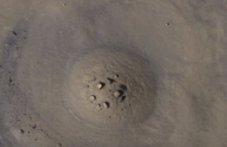 5 Penampakan Aneh di Planet Mars yang Tertangkap oleh NASA