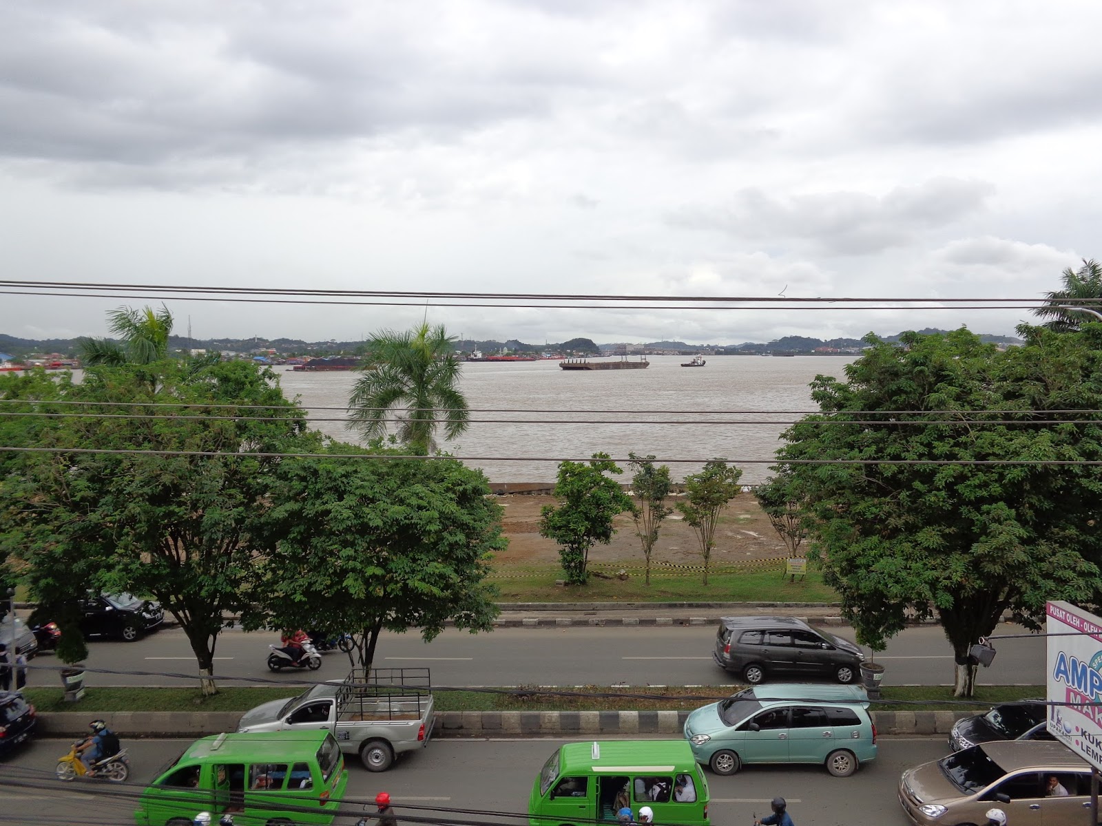 Waktu ke Samarinda