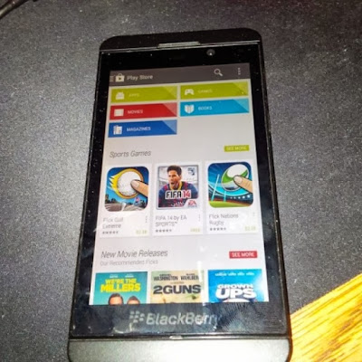  Google Play Store Nongol di BlackBerry 10