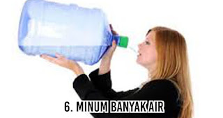 Punya Masalah Bau Mulut? Atasi dengan Cara Rumahan Yuk