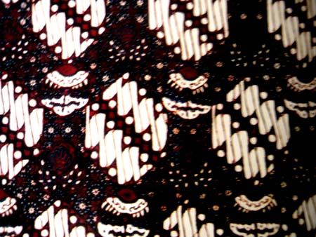 Ayo Pakai Batik Hari Ini