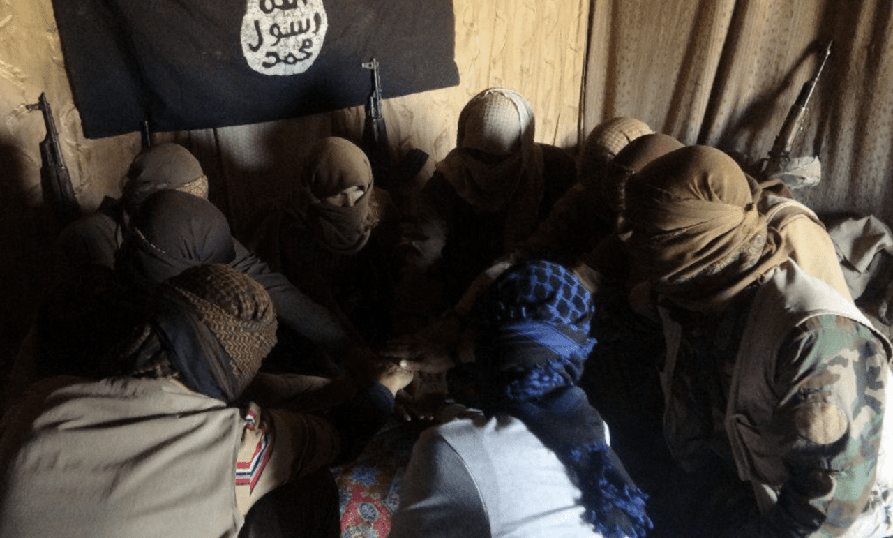 Pasukan AS yang Terinfeksi & ISIS yang Muncul Kembali
