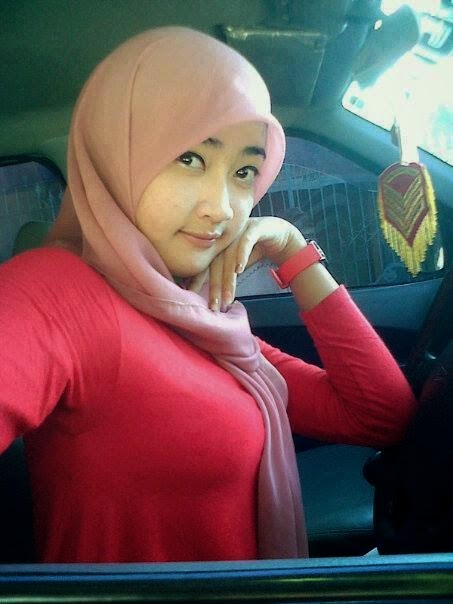 arab-saudi-izinkan-pemotretan-model-berpakaian-ketat--terbuka-di-madinah