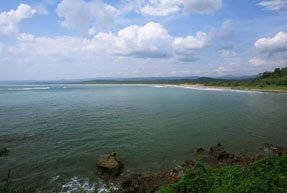 Pantai Adalah Sebuah Wilayah Yang Menjadi Batas Antara