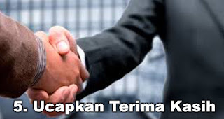 5 Cara yang Sopan dalam Meminta Tolong ke Orang Lain