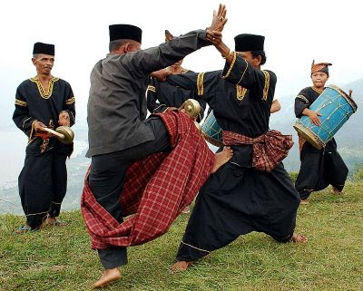 7 Seni Bela Diri Asli Indonesia 