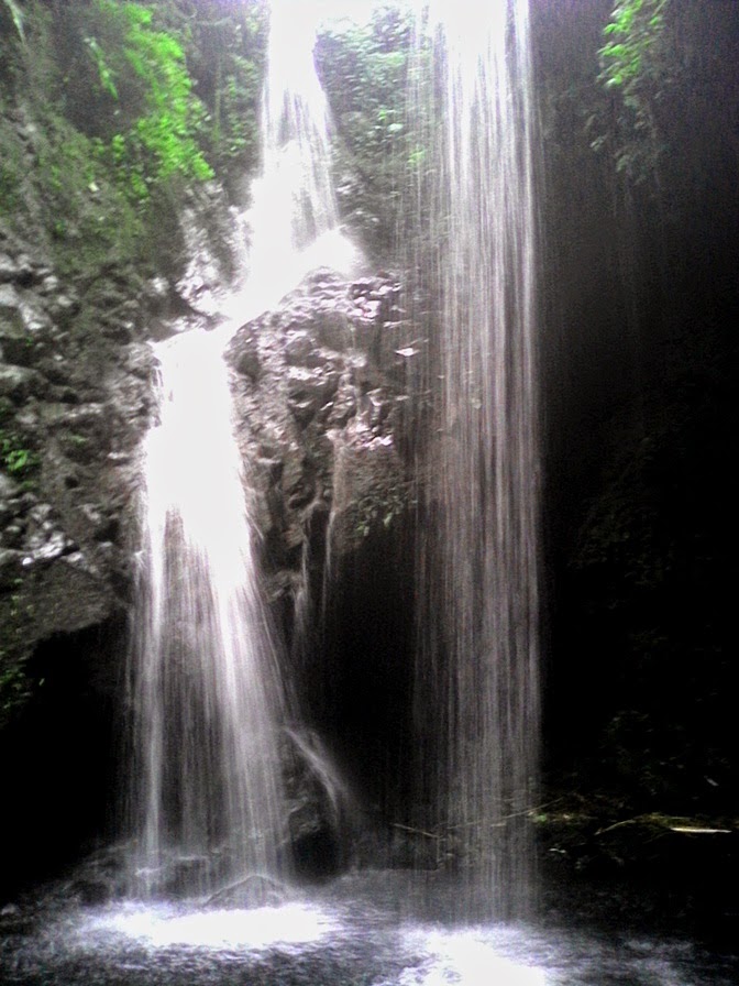 &#91;CoC Regional: Lokasi Wisata&#93; Destinasi Bikin Adem, Curug Telu Karangsalam
