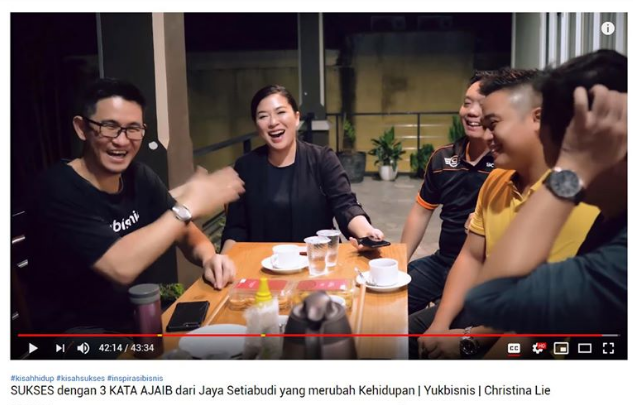 Pengalaman Adalah Guru Terbaik, Dari Christina Aku Belajar Banyak Tentang Orang Hebat