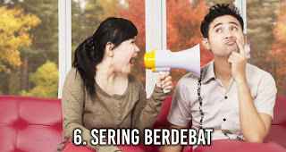 Awas, Ini Tanda-Tanda Cinta Sudah Hilang Sesudah Pernikahan