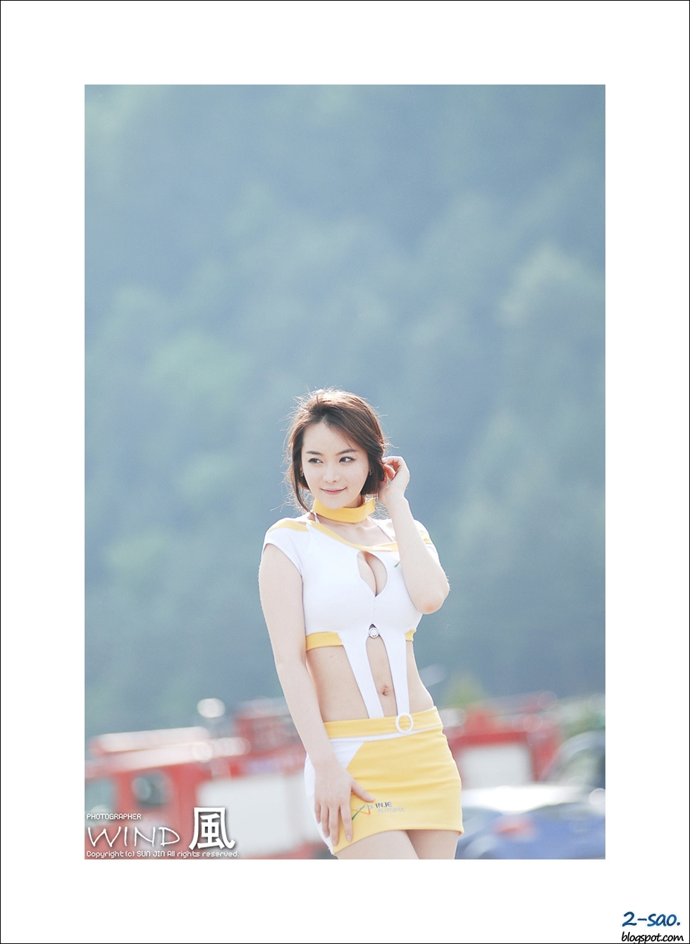 Foto Sexy Paulina di Majalah Popular Indonesia | KASKUS