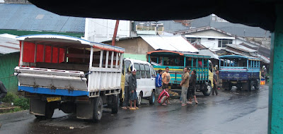 Naik Otto Truck di Manggarai, Flores