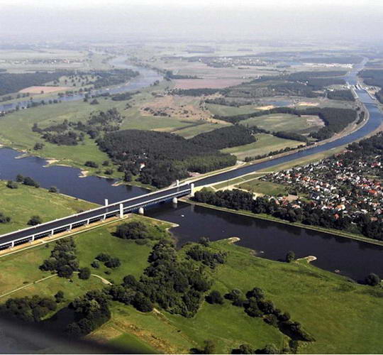 Magdeburg Water Bridge, Kemegahan Sungai di Atas Sungai