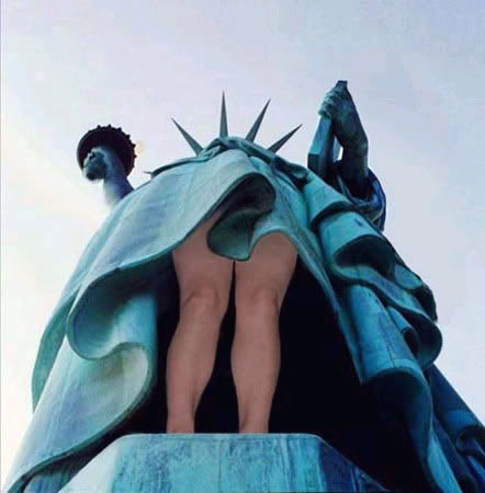 Patung Liberty Jadi Korban Photoshop