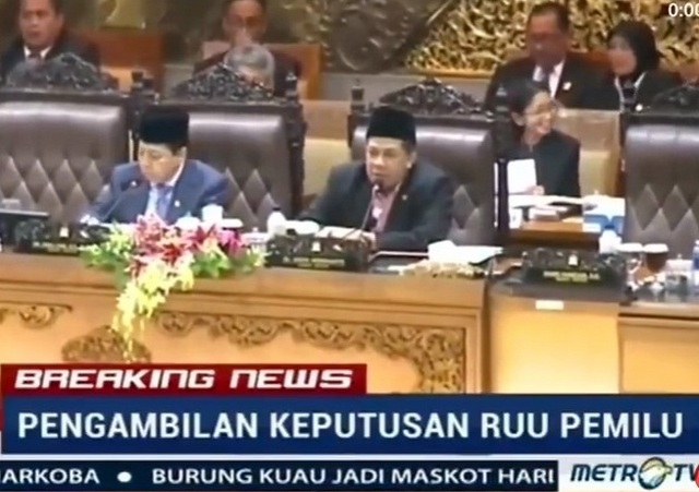 Fahri Hamzah Singa Parlemen "Sang Pemikul Beban"
