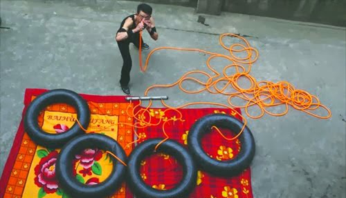 Manusia Paru-Paru Baja dari Cina