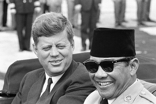 5 Pemimpin Dunia Ini Pernah Menjadi Presiden Sahabat Soekarno, Hebat!