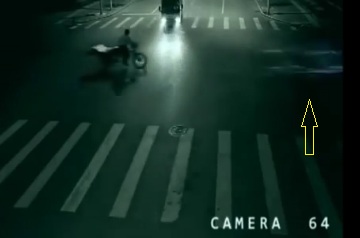 Rekaman CCTV Teleportasi Super Hero di Cina adalah Viral Marketing