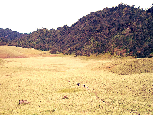 Misteri Gunung Semeru yang Selalu Menarik Para Pendaki