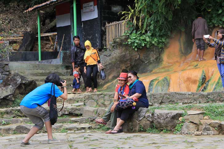 &#91;CoC Regional: Lokasi Wisata&#93; Tebing Belerang Baturraden Banyumas