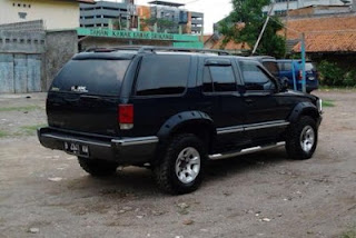 OPEL BLAZER DOHC MANUAL Th'1996 Pjk Br Full Option, siap touring!
