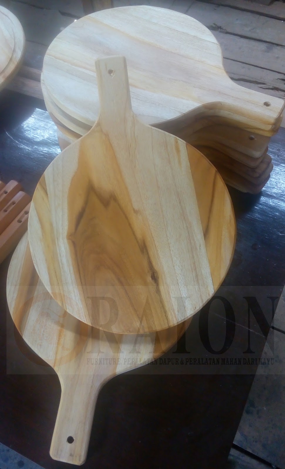 Jenis Kayu Yang Cocok Untuk Peralatan Makan dan Dapur