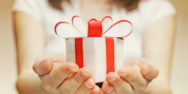 8 Tips Membeli Hadiah yg Tidak Membosankan!