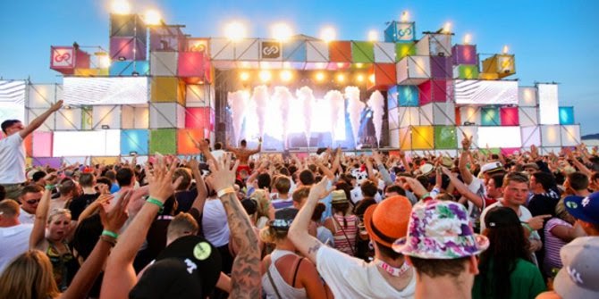 10 Festival Dugem Paling Besar Di Dunia