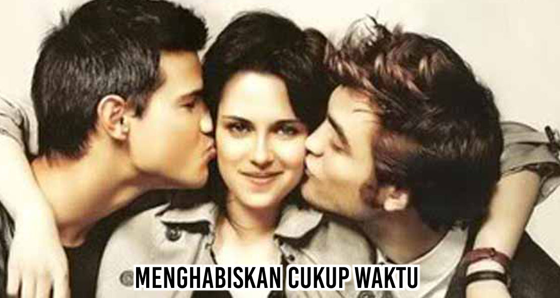  Lakukan Hal Ini Saat Terjebak Dilema Memilih Diantara Dua Cinta !