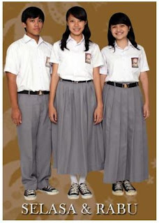 transformasi gaya seragam sekolah sma