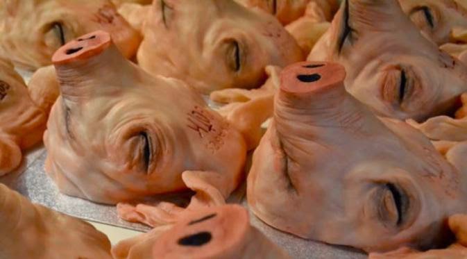 Kue Enak dengan Bentuk Sadis Menyeramkan