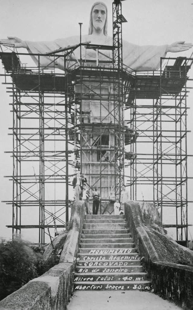 Pembangunan Landmark Paling Ikonik di Dunia