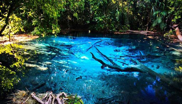 cenote-ik-kil-sumur-raksasa-di-meksiko-sebagai-gerbang-akhirat