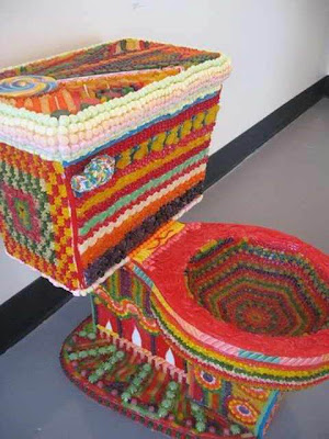 &#91;KEREN&#93; Design Toilet Yang Aneh Dan Keren!