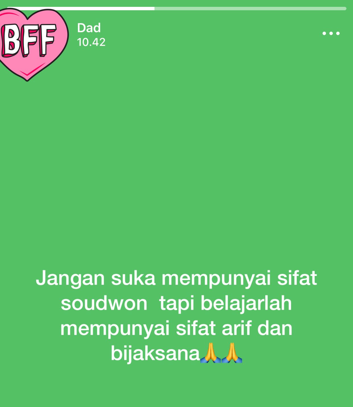 10 Status lucu bapak-bapak &amp; ibu-ibu di WhatsApp ini receh abis