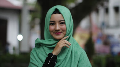kenapa-wanita-lain-terlihat-jauh-lebih-cantik-dari-istrimu