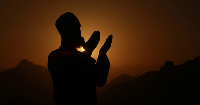 Ketika Ayahku Wafat, Hal Aneh Terjadi, Ternyata Penyebabnya Karena Shalawat 100 Kali 