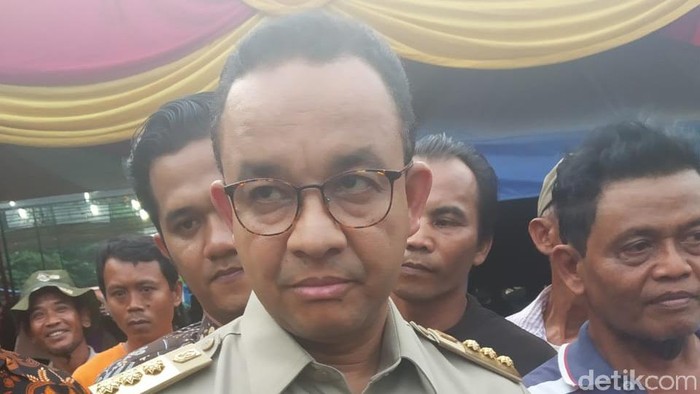 Copot Plt Kadis Pariwisata Gegara Beri Penghargaan Colosseum