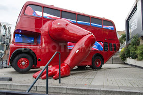 PENAMPAKAN BUS BUS UNIK GAN.