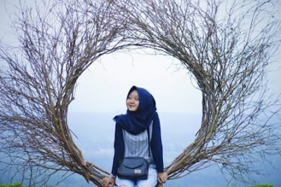 &#91;CoC Regional: Lokasi Wisata&#93; Bukit Tranggulasih, Spot Foto Instagramable Paling