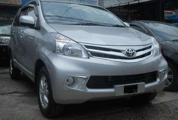 TOYOTA AVANZA E BARU - DI BANDUNG - DP 17 JUTA - NEGO. GA BUKA RUGI !!!