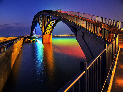  WOW!! Jembatan Pelangi