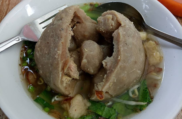 5 Kedai Bakso Beranak Paling Hits di Bandung