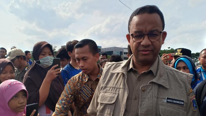 Puluhan Orang Meninggal, Anies Belum Minta Maaf.