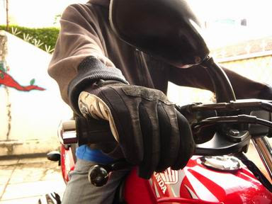 10 Tips Merawat Sepeda Motor Saat Musim Hujan &#91;MUST KNOW!&#93;